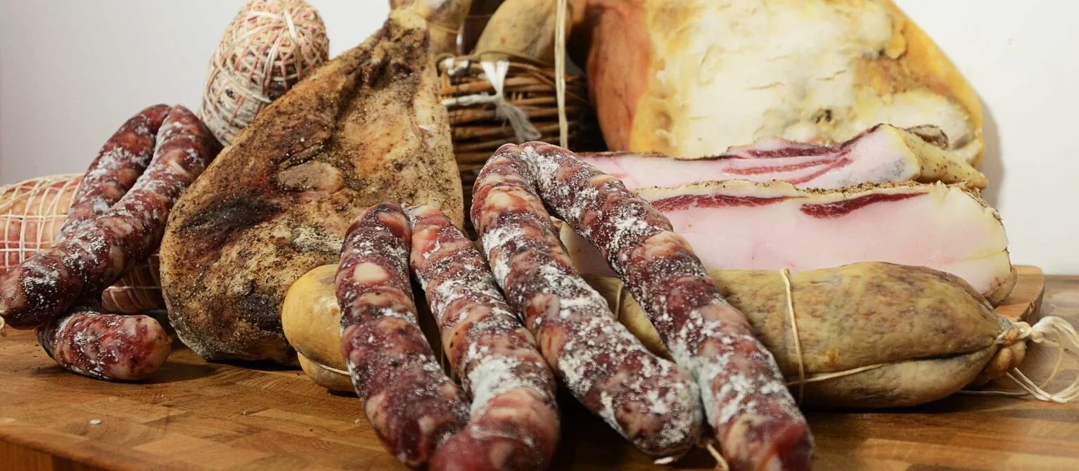 Degusta il Territorio - Sapori artigianali - Nebrodi Sicilia - Salumi & Formaggi